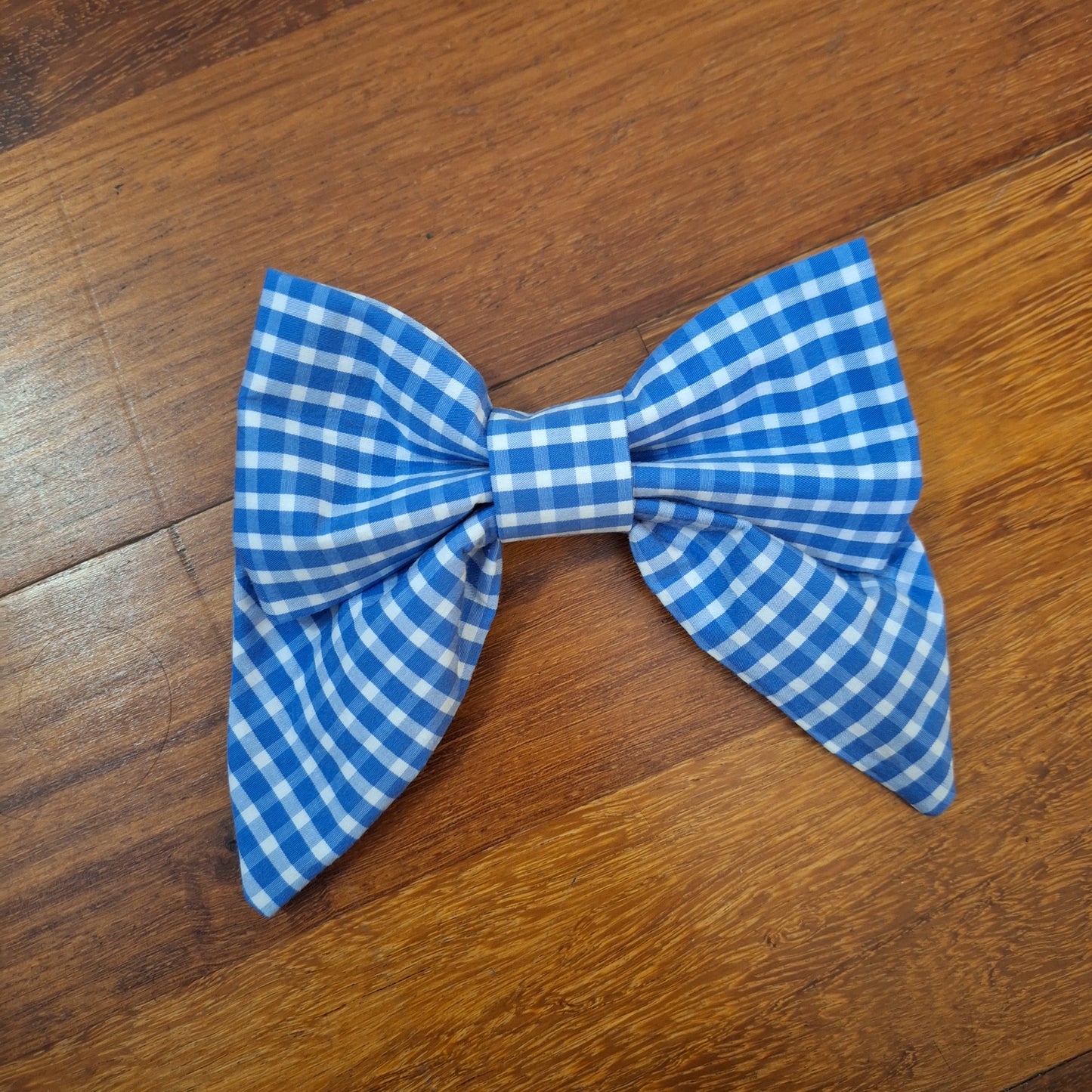 Picnic in the Park Bow