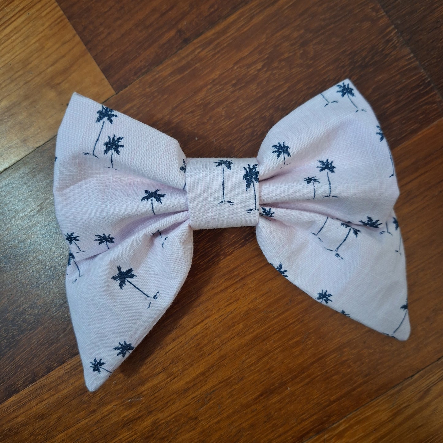 The Club Tropidog-ana Bowtie