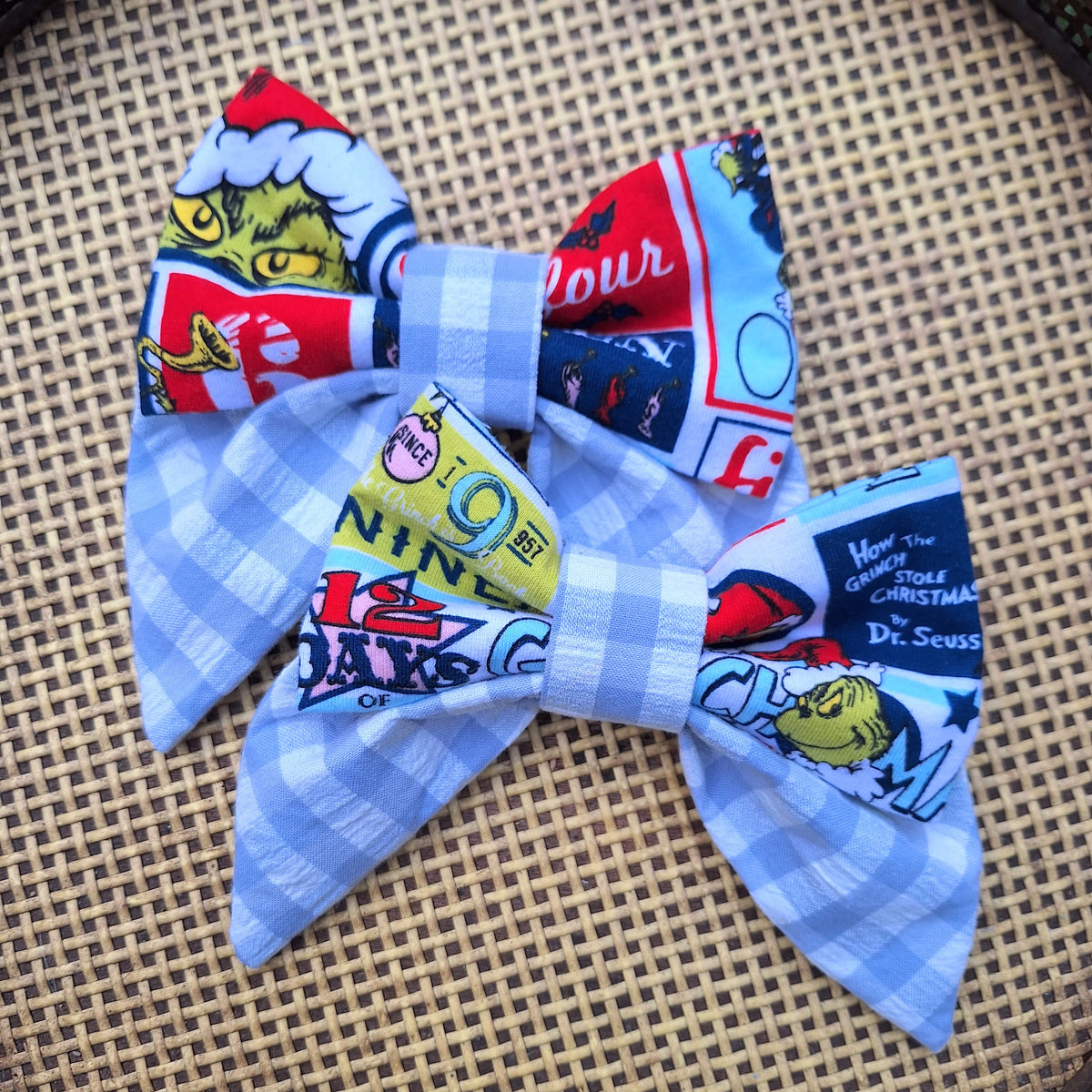 The Retro Grinchmas Bow