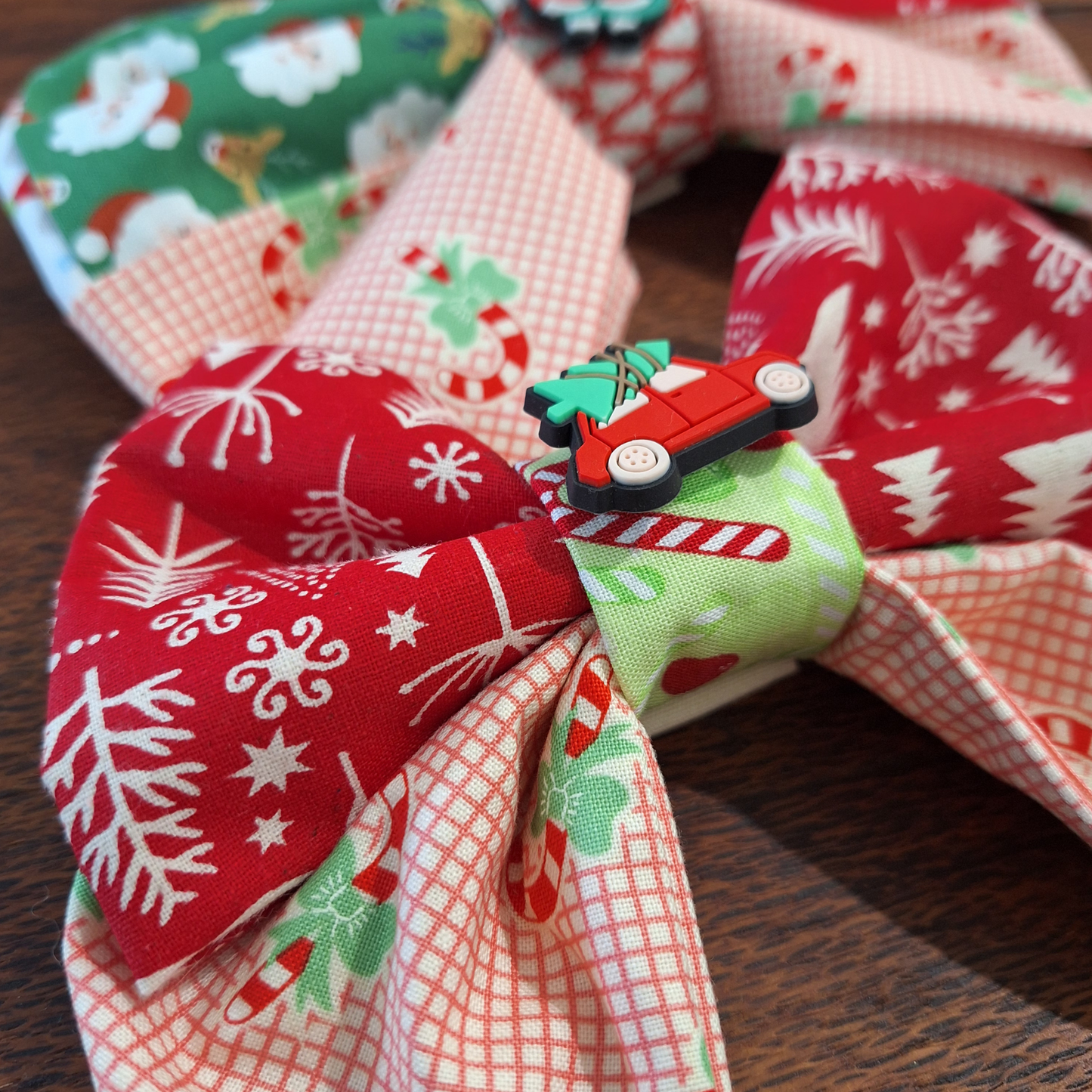 Home for Christmas Bow