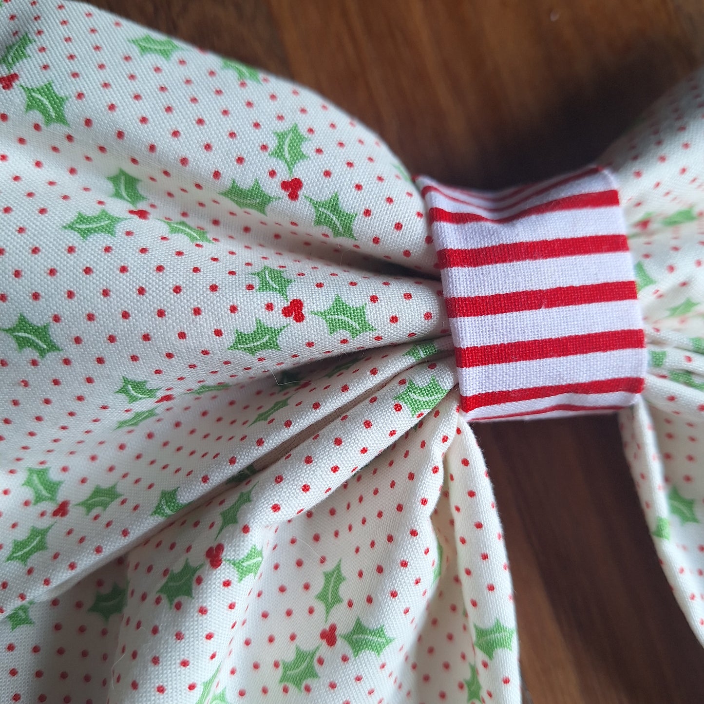 Holly Spot  Sailor Bow