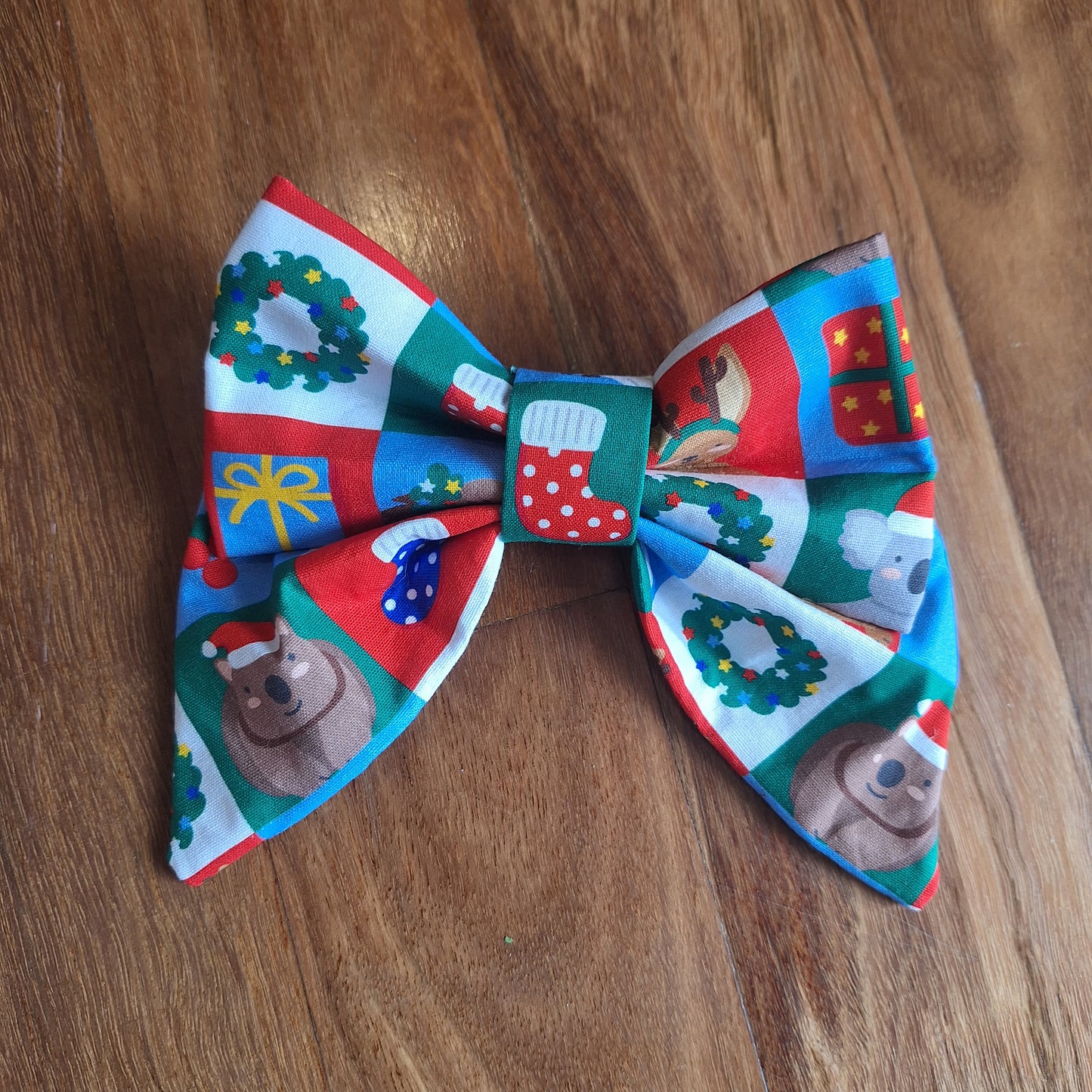 Christmas Mob Bow
