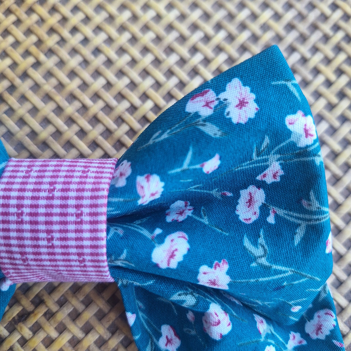 Green Garden Floral  Bow