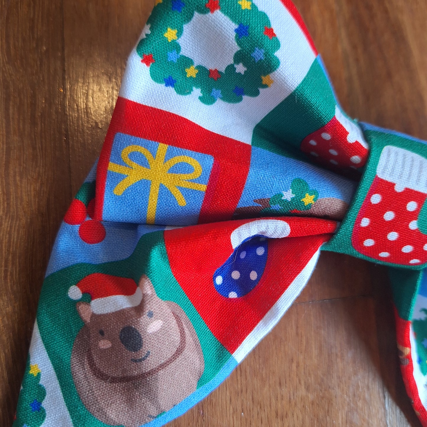 Christmas Mob Bow